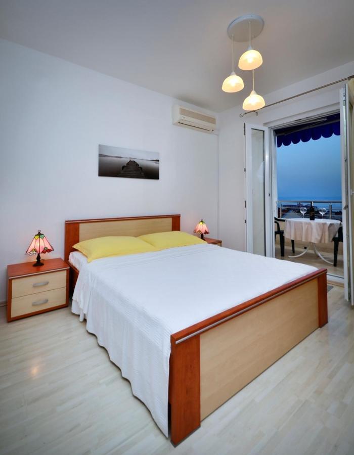 Apartment Aria Baška Voda Eksteriør billede